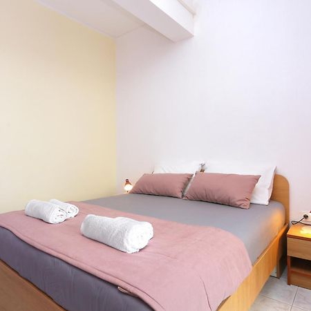 Apartments And Rooms With Parking Space Marina, Trogir - 5953 外观 照片