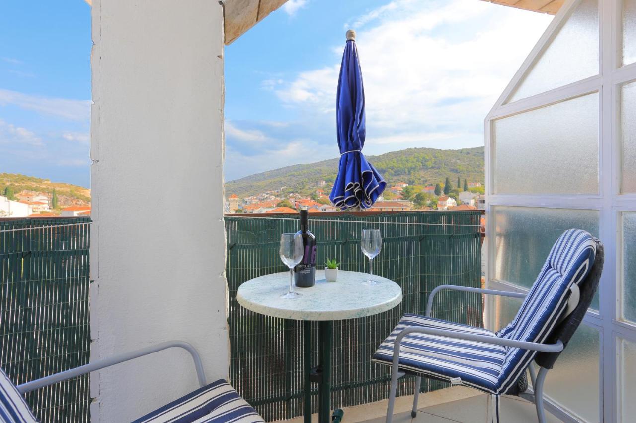 Apartments And Rooms With Parking Space Marina, Trogir - 5953 外观 照片