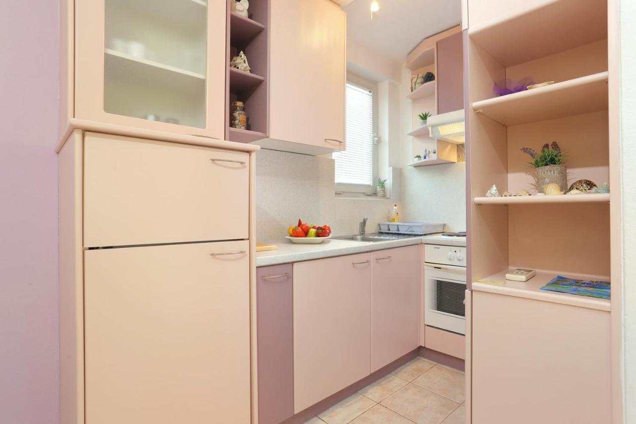 Apartments And Rooms With Parking Space Marina, Trogir - 5953 外观 照片